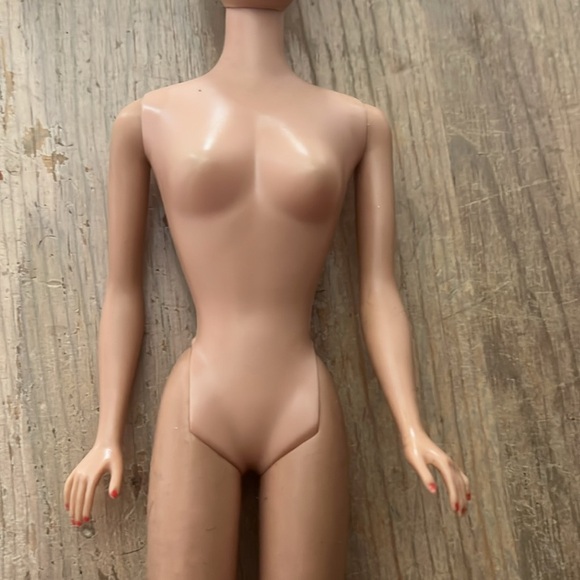 Vintage “Midge” Barbie Doll Painted Hair 11.5” Brunette Mattel Straight Leg - Picture 3 of 9